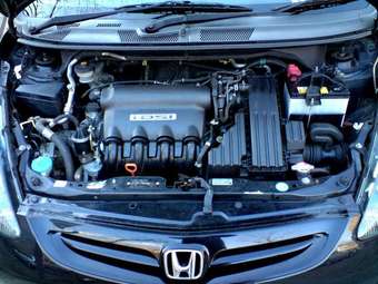 2003 Honda Fit Photos