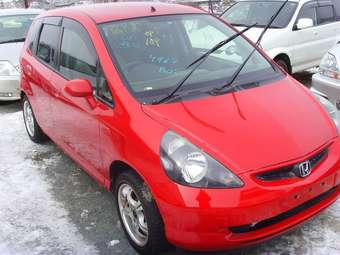 2003 Honda Fit Photos