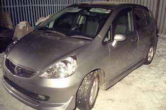 2003 Honda Fit