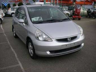 2003 Honda Fit Photos