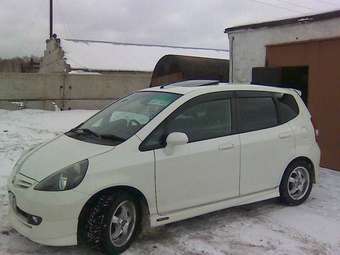 2003 Honda Fit Pictures