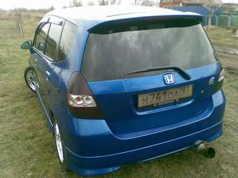 2003 Honda Fit Pictures