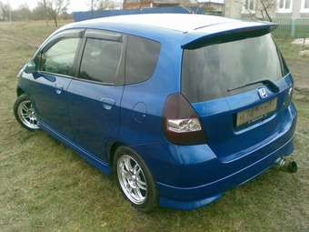 2003 Honda Fit Pictures