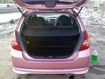 2003 Honda Fit Photos