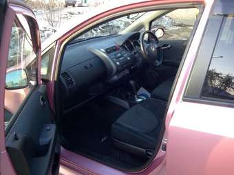 2003 Honda Fit Photos