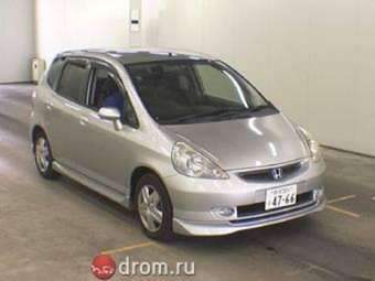 2003 Honda Fit Pictures