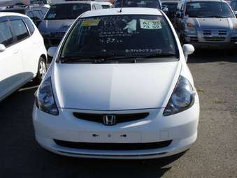 2003 Honda Fit Photos