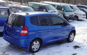 2003 Honda Fit Photos