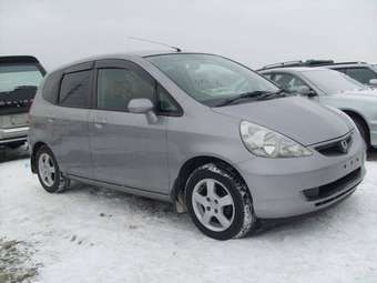 2003 Honda Fit Pictures