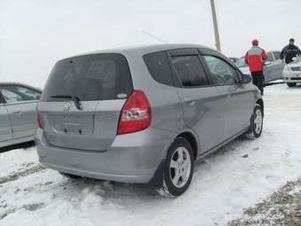 2003 Honda Fit Photos