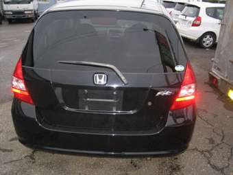2003 Honda Fit Photos