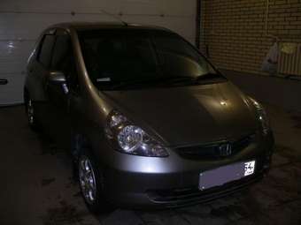 2003 Honda Fit Pictures