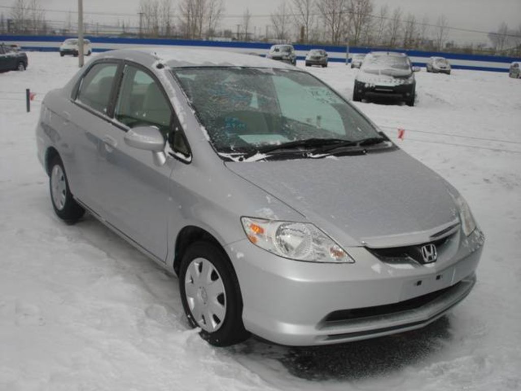 2003 Honda Fit