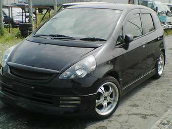 2003 Honda Fit Photos