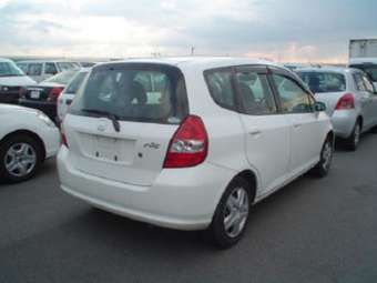 2003 Honda Fit Wallpapers