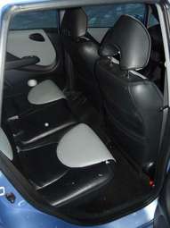2003 Honda Fit Photos