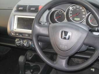 2003 Honda Fit Pics