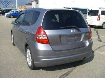 2003 Honda Fit Photos