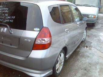 2003 Honda Fit Photos