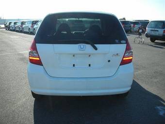 2003 Honda Fit Photos