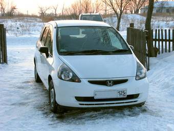 2003 Honda Fit Pictures