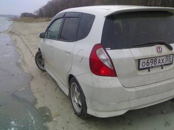 2003 Honda Fit Photos
