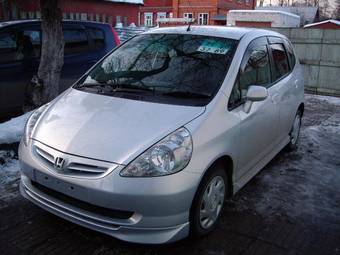 2003 Honda Fit Photos