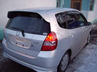 2003 Honda Fit Pictures