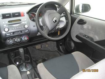 2003 Honda Fit Pics