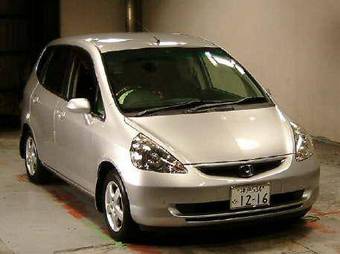 2003 Honda Fit Pictures