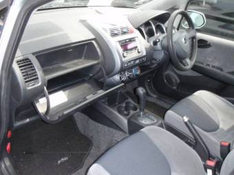 2003 Honda Fit Pictures