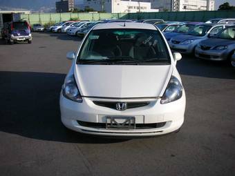 2003 Honda Fit Photos