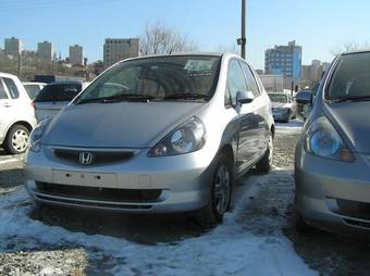 2003 Honda Fit Pictures