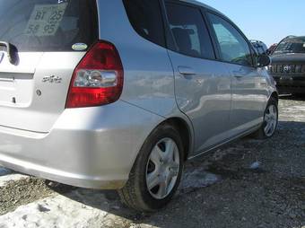 2003 Honda Fit Photos