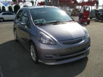 2003 Honda Fit Photos