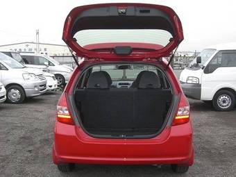 2003 Honda Fit Pictures