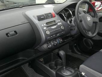 2003 Honda Fit Pictures