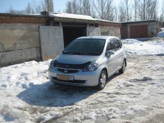 2003 Honda Fit Pictures