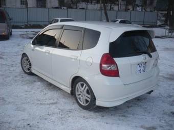 2003 Honda Fit Photos