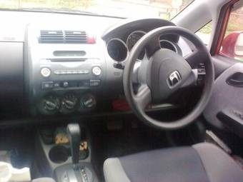 2003 Honda Fit Pictures