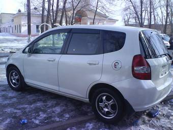 2003 Honda Fit Photos