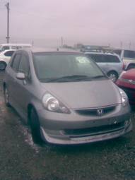 2003 Honda Fit Photos