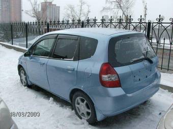 2003 Honda Fit Photos