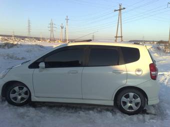 2003 Honda Fit Pictures