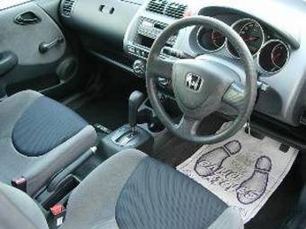 2003 Honda Fit Photos