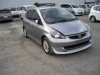 2003 Honda Fit Pictures