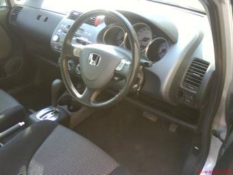 2003 Honda Fit Pictures