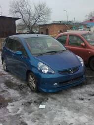 2003 Honda Fit Photos