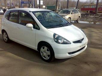 2003 Honda Fit Photos