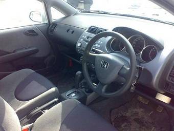 2003 Honda Fit Pictures